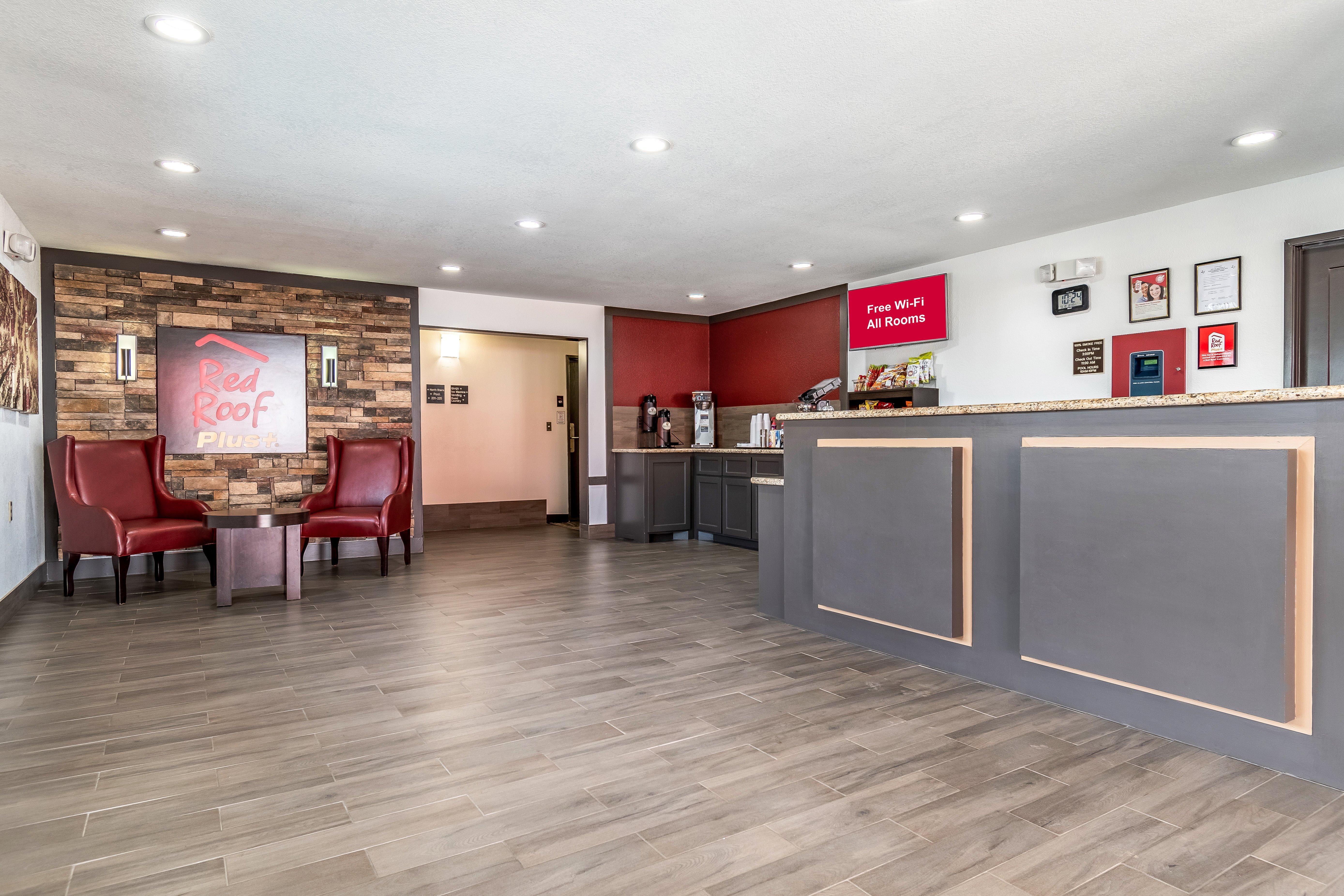 Red Roof Inn Plus+ Huntsville Eksteriør bilde